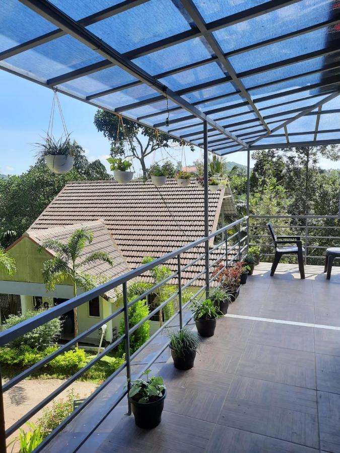 Letstay Vythiri Hill Palace Εξωτερικό φωτογραφία
